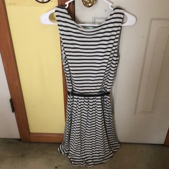 A-line black and white stripped dress - Picture 2 of 2